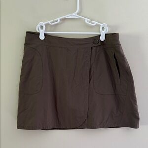 Patagonia Women's Solimar Wrap Skort Size 8 Brown Hiking Walking Skirt